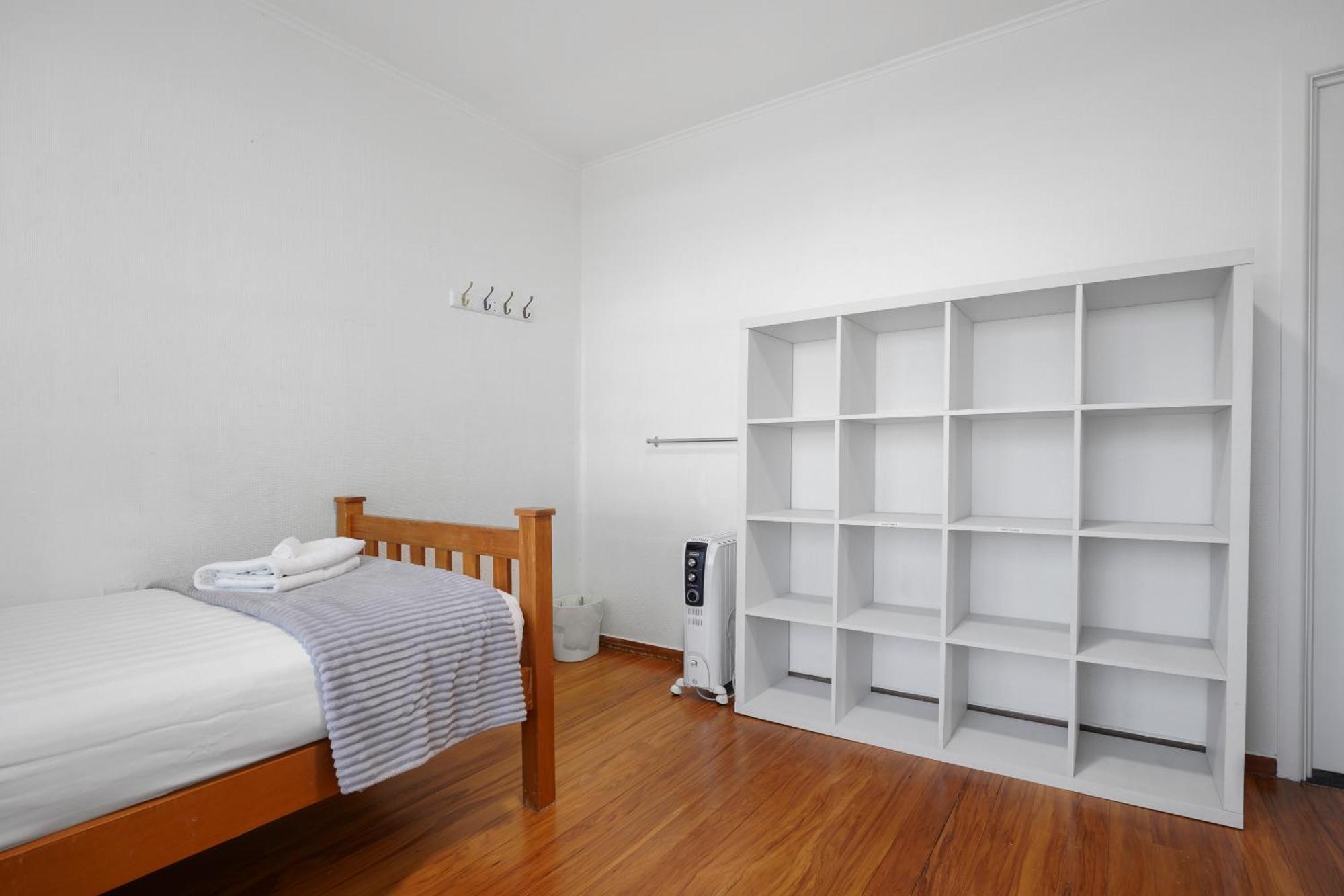 Kiwi Apartment
